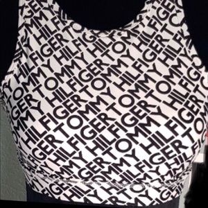 Tommy Hilfiger women’s white logo print sports bra